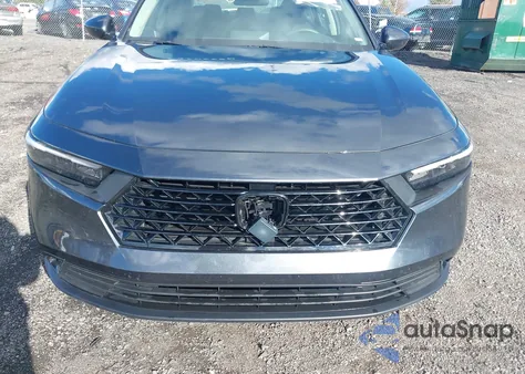 2024 Honda Accord Ex z USA, uszkodzony, nr VIN 1HGCY1F36RA000350